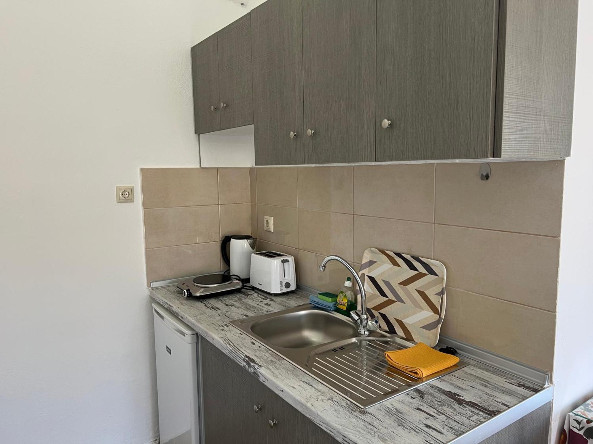 Zourpos Studios & Apartments Kalyves Bagian luar foto